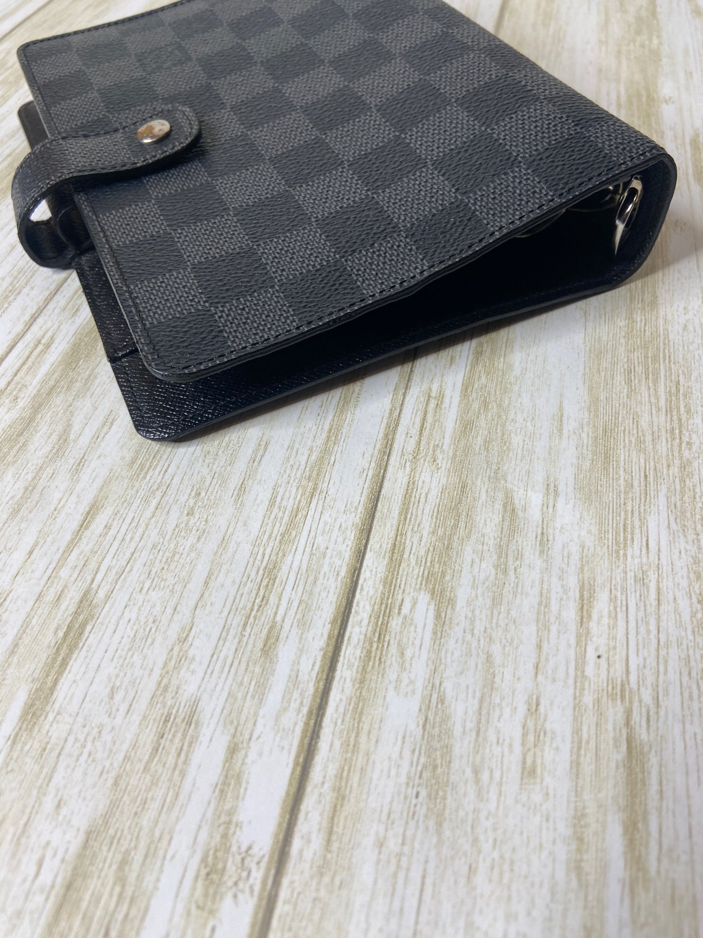 Louis Vuitton MM Graphite Agenda