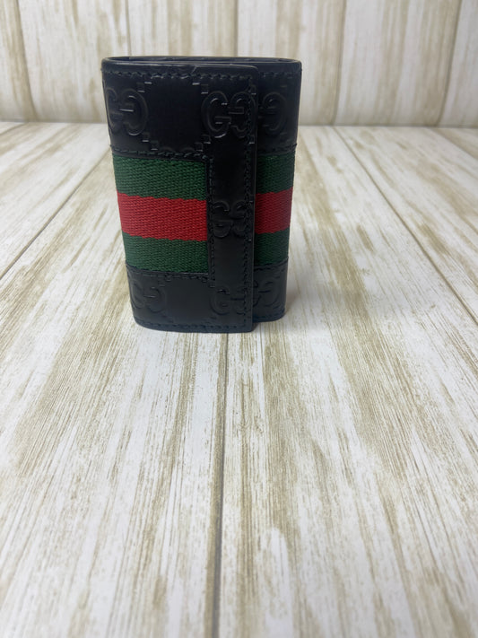 Gucci GG Signature Web Key Holder