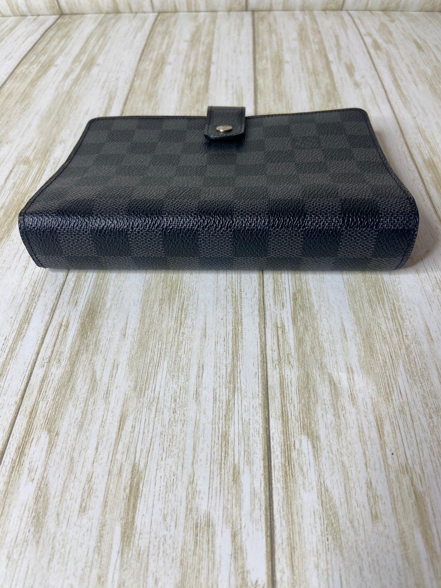 Louis Vuitton MM Graphite Agenda