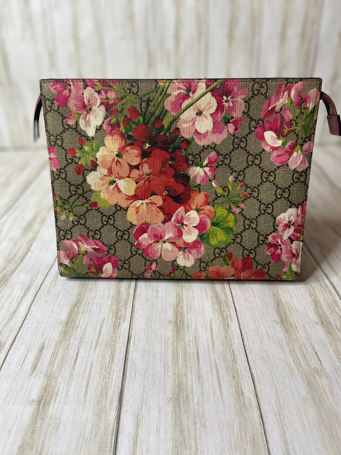 Gucci GG Supreme Monogram Blooms Cosmetic Bag Large Preloved