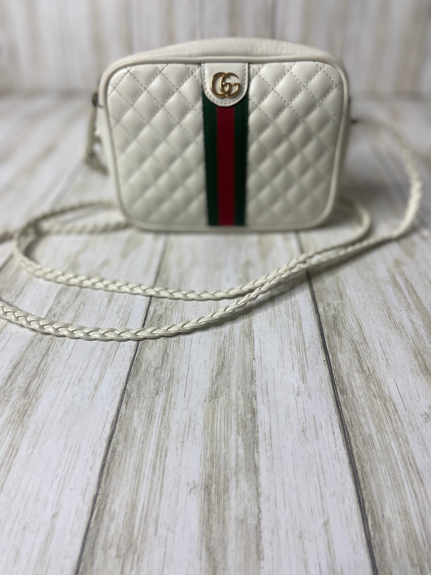 GUCCI QUILTED TRAPUNTATA CROSSBODY PRELOVED