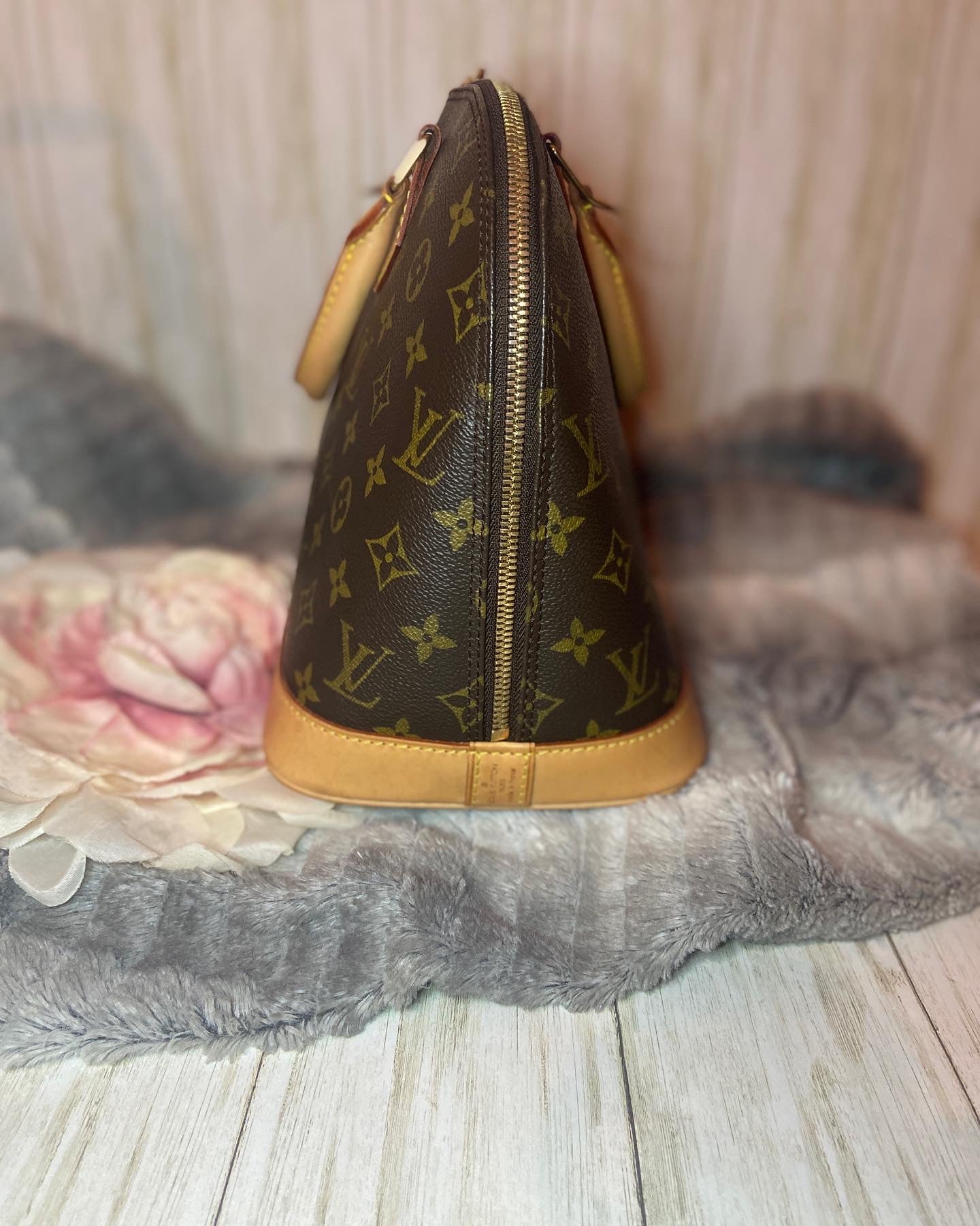 Louis Vuitton Monogram Alma