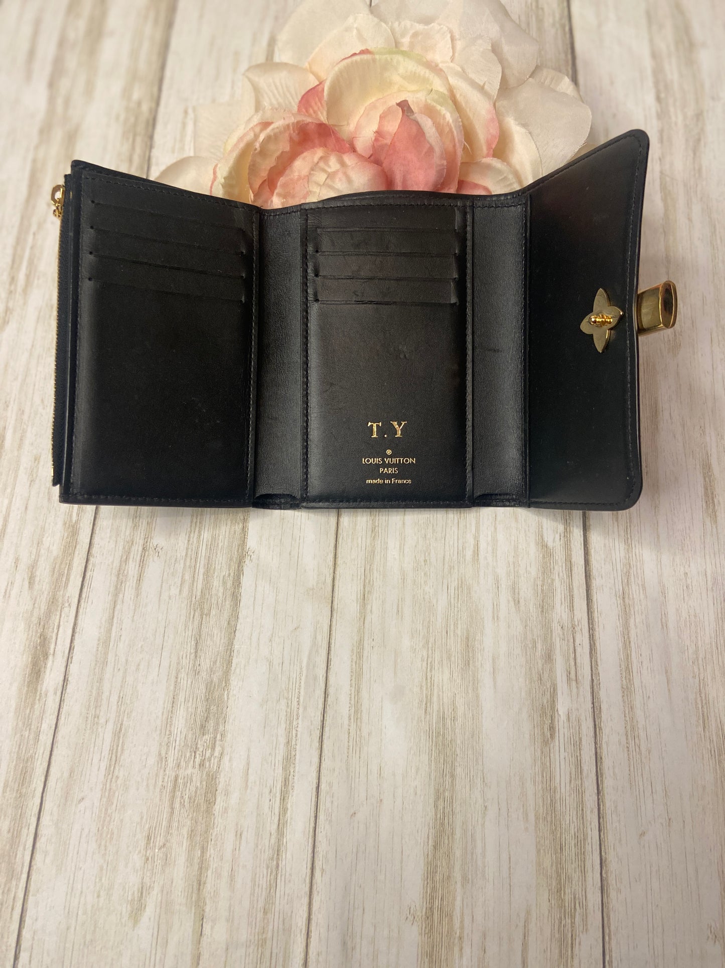 LOUIS VUITTON FLOWER LOCK WALLET