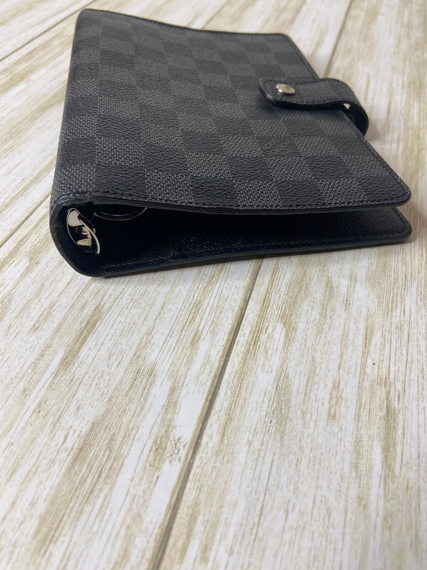 Louis Vuitton MM Graphite Agenda