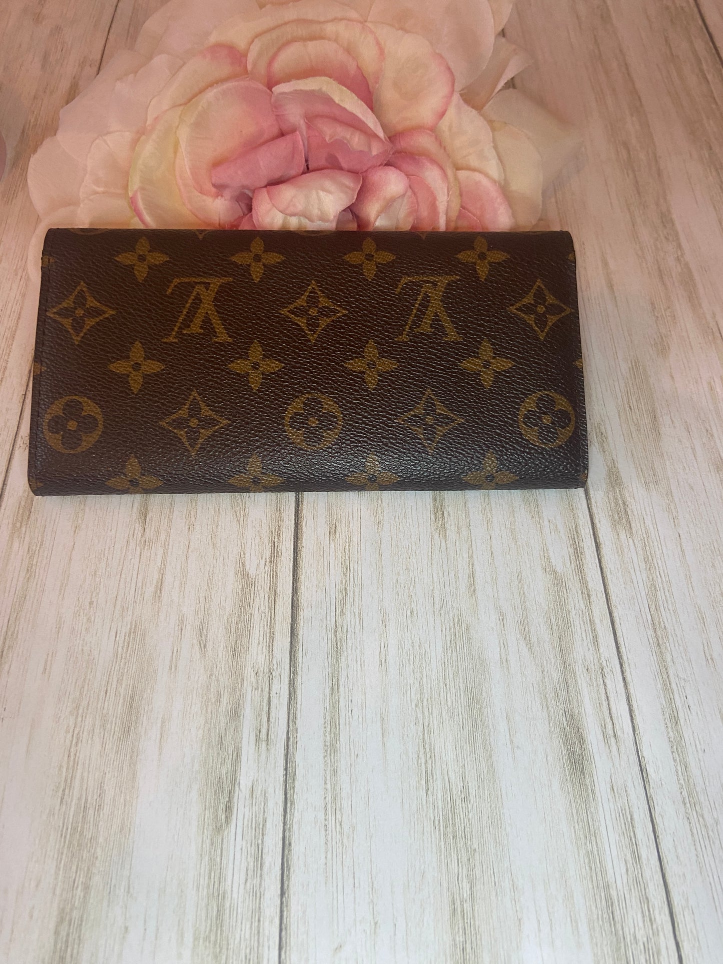 Louis Vuitton Monogram Emile Wallet