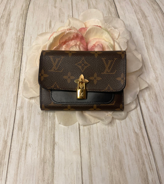 LOUIS VUITTON FLOWER LOCK WALLET