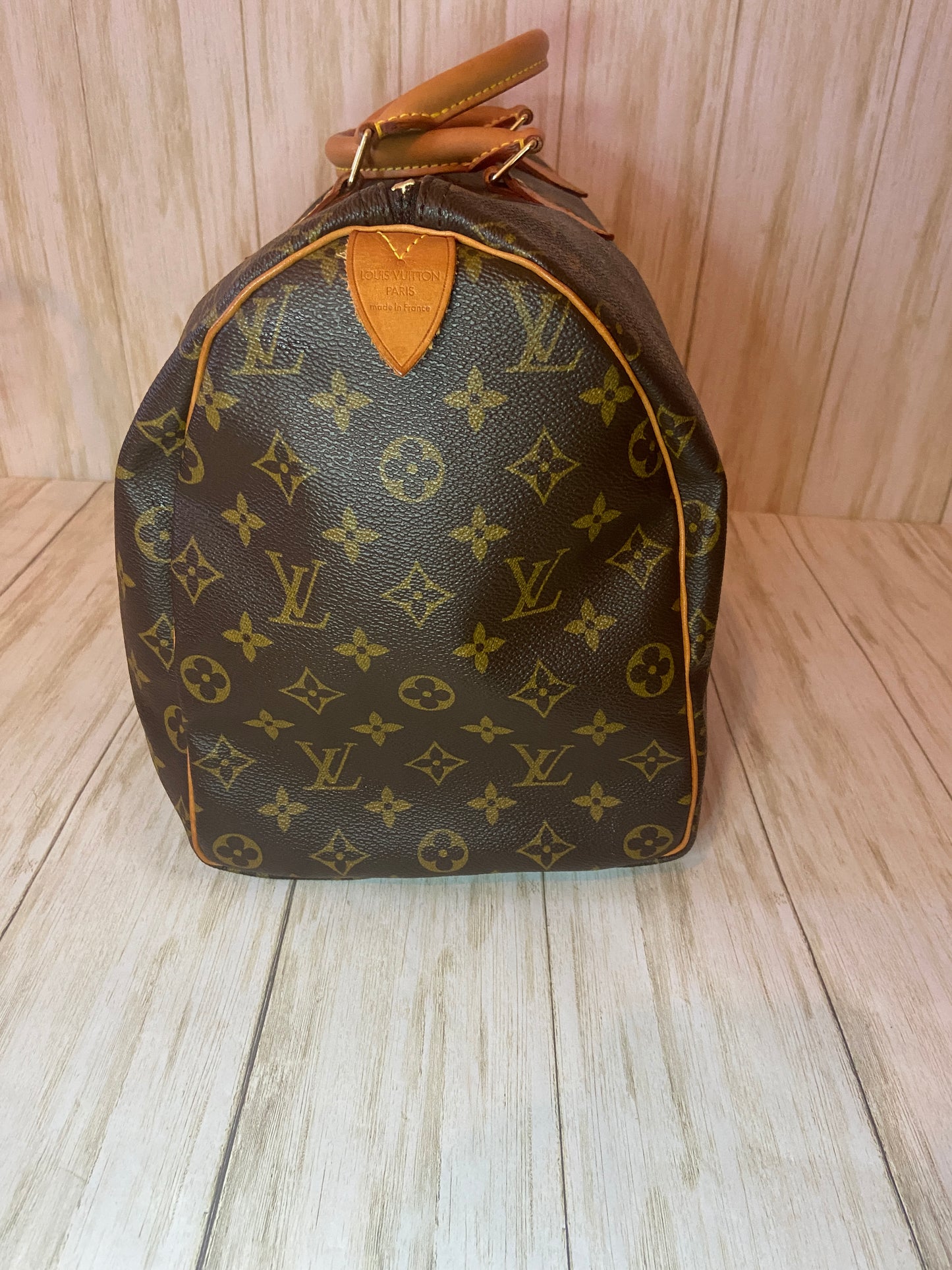 Louis Vuitton Monogram Speedy 40