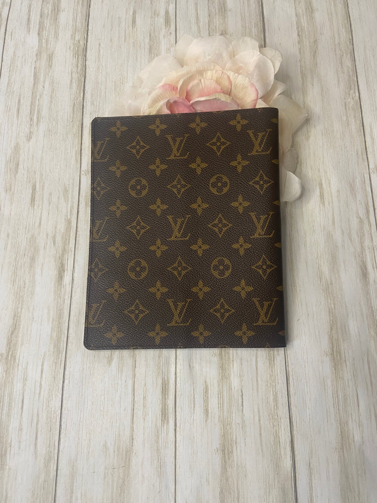 LOUIS VUITTON MONOGRAM DESK AGENDA COVER